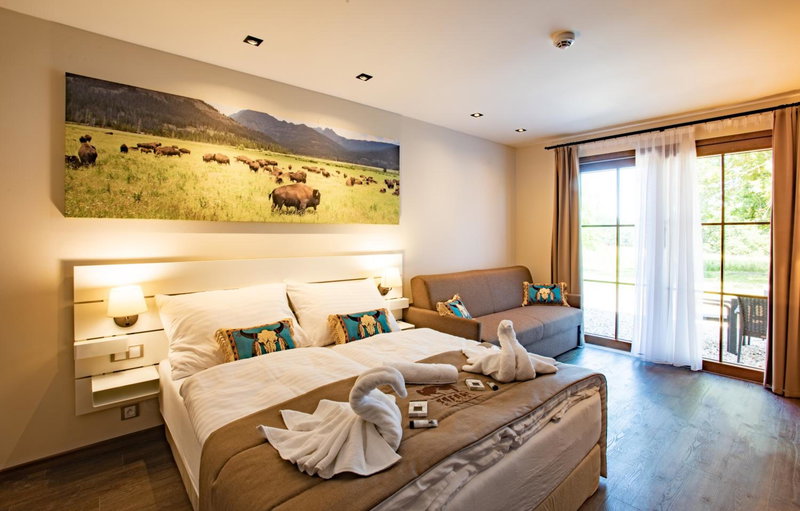 Residence Safari Resort - Bison Lodge, Borovany, Czechia