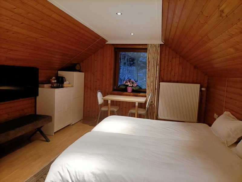 B&B Le Reclus, Mont-de-l'Enclus, Belgium