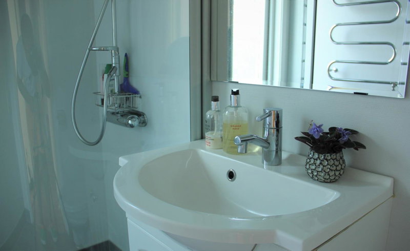 Private room for rent in a villa with garden view, Älmhult, Sweden