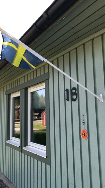 Private room for rent in a villa with garden view, Älmhult, Sweden