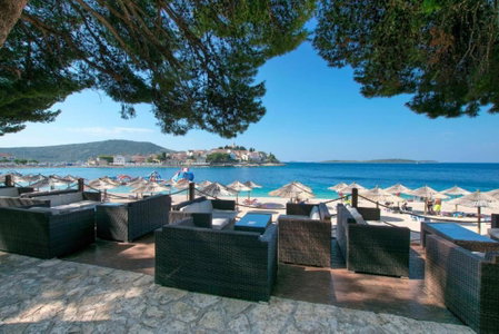 Apartmani Petra, Primošten, Croatia