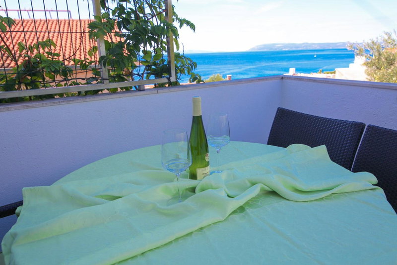 Apartments Viola, Tučepi, Croatia