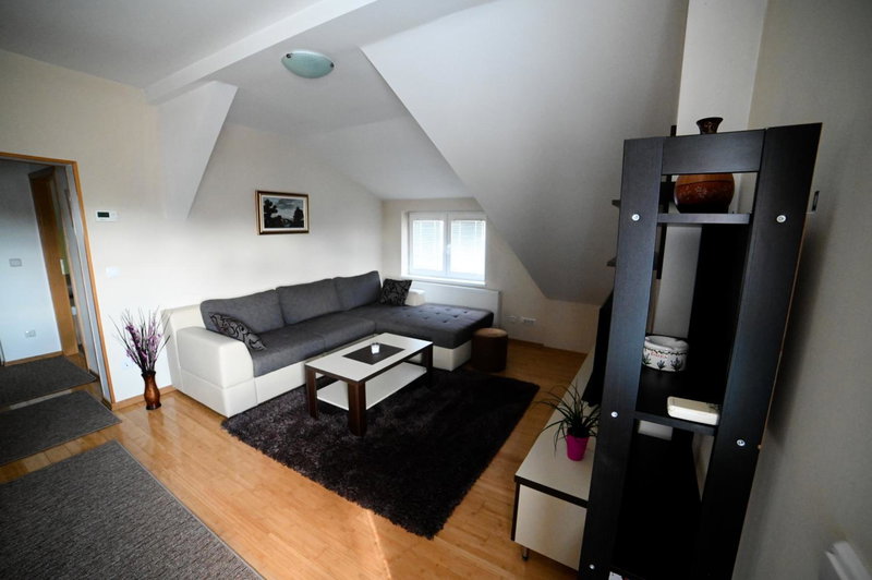 Apartman EMA, Velika Gorica, Croatia