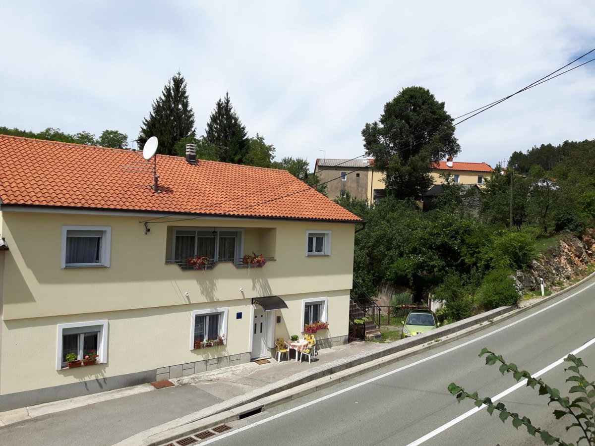 Elena Rooms, Croatia