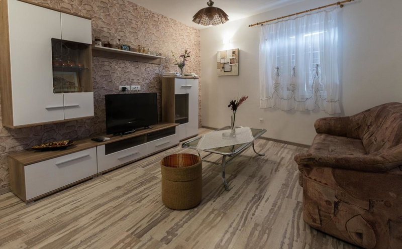 Apartment Batinica, Šibenik, Croatia