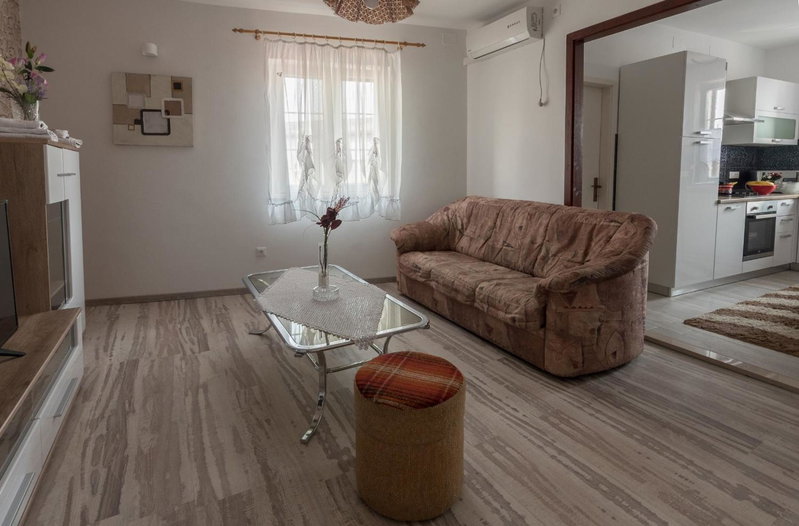 Apartment Batinica, Šibenik, Croatia