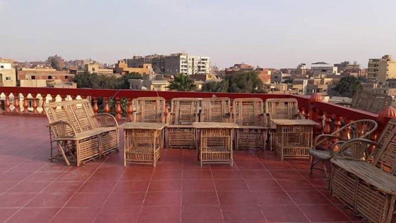 Pyramids View Studios, Giza, Egypt