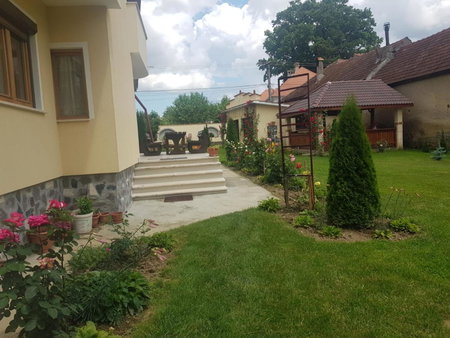Vila Grecu, Copăcel, Romania
