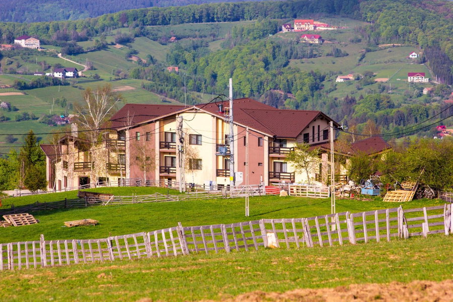 Pensiunea Poiana Viselor, Poiana Mărului, Romania