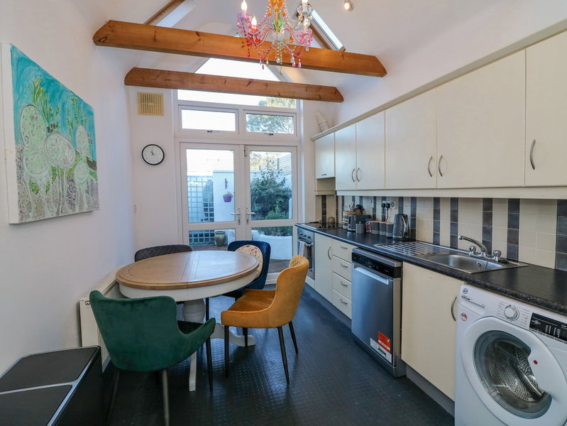 83 Upper John Street, Wexford, Ireland