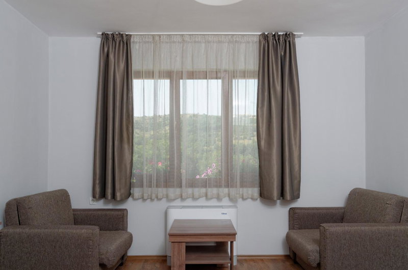 Alpine Garden Hotel (Trayanovi Dvori), Simitli, Bulgaria