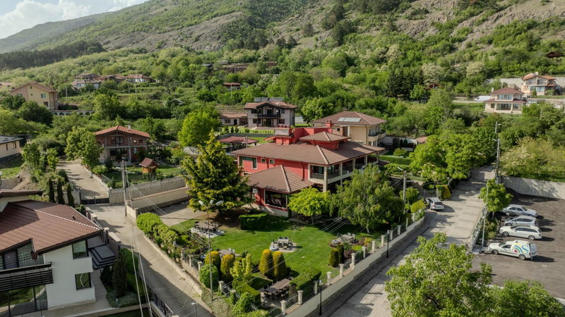 Hotel-restaurant Almond, Karlovo, Bulgaria