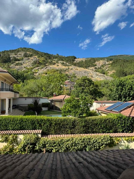Hotel-restaurant Almond, Karlovo, Bulgaria