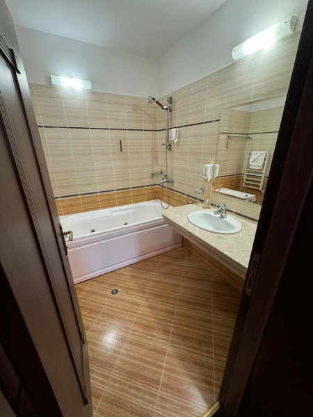 Hotel-restaurant Almond, Karlovo, Bulgaria
