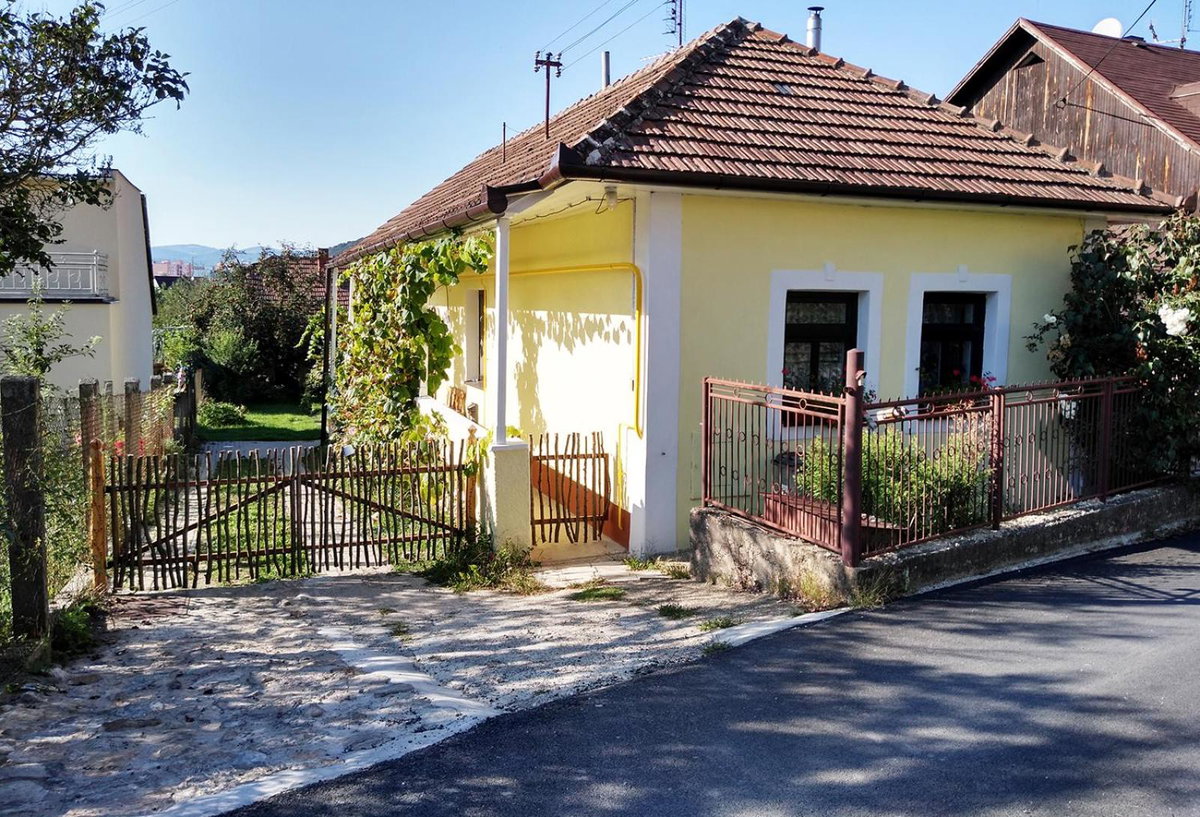 Lately renovated country house, Eslovaquia
