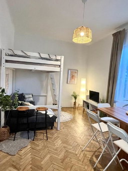 Apartment Cecil - Old Town, Bratislava, Slovakia