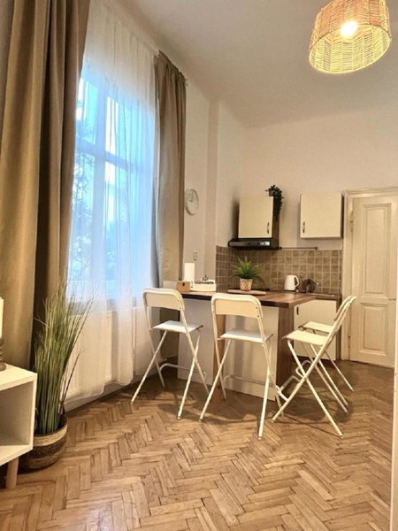 Apartment Cecil - Old Town, Bratislava, Slovakia