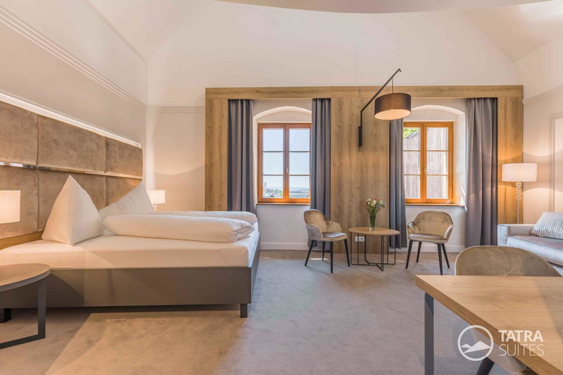 TATRA SUITES Boutique Suites Deforte Gallery 202, Poprad, Slovakia