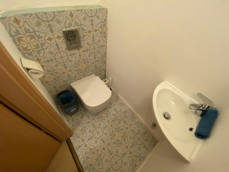 2 bedroom 107 m2 loft with balcony, Budapest, Hungary