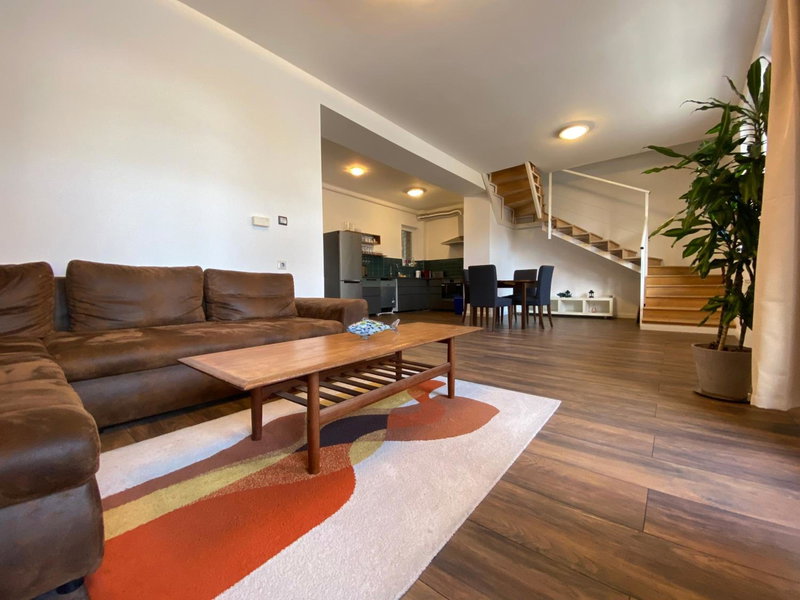 2 bedroom 107 m2 loft with balcony, Budapest, Hungary