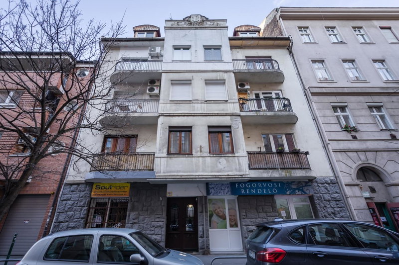 BpR Blue Paradise Apartment with A/C, Budapest, Hungary