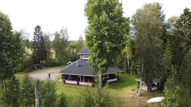 Karhunhovi, Pääjärvi, Finland