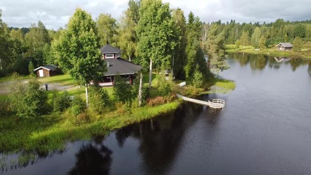 Karhunhovi, Pääjärvi, Finland