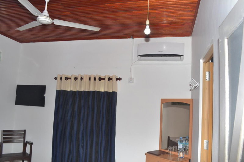 Hotel Thilon, Katunayake, Sri Lanka