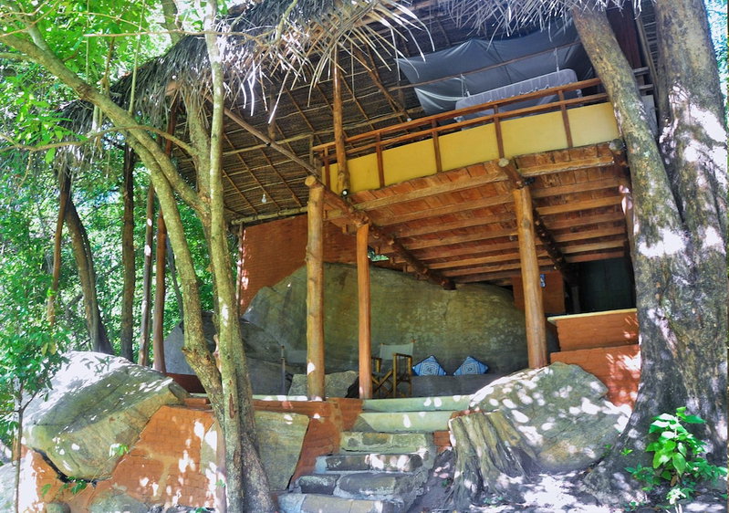 Back of Beyond - Dehigaha Ela, Dambulla, Sri Lanka