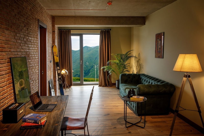 Skio, Kazbegi, Georgia