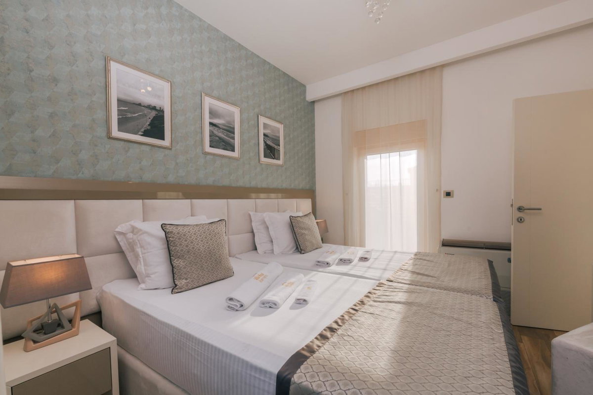 Villa Royal Apartments, Montenegro