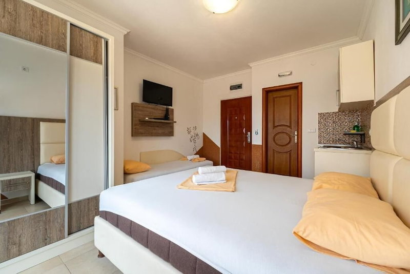 Saray Hotel, Dobra Voda, Montenegro