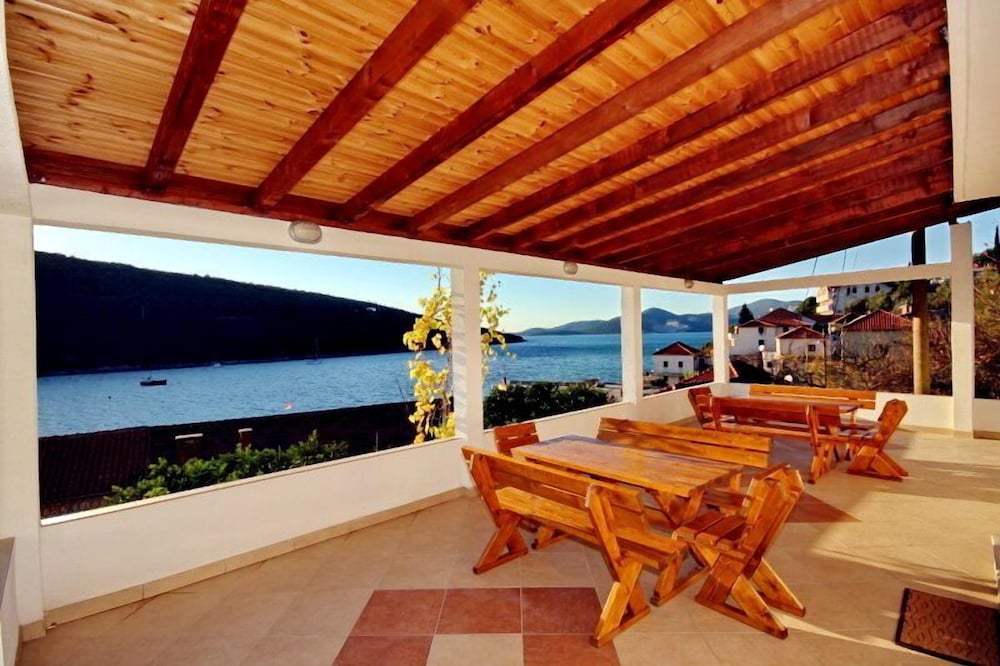 Apartments Vesna, Montenegro