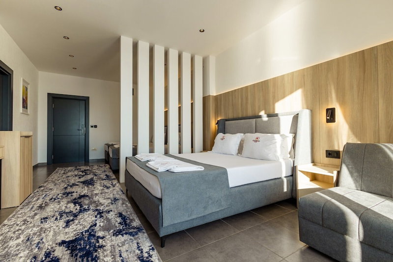 Hotel Continental Ulcinj, Ulcinj, Montenegro