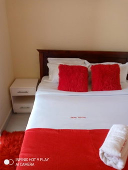 Lux Suites Racecourse Gardens Studio Apartments, Nairobi, Kenya