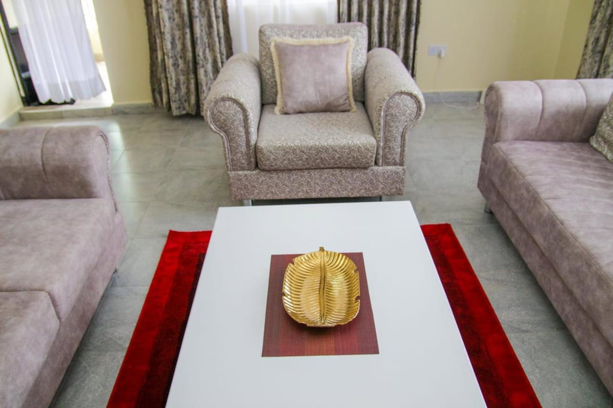 Lux Suites Milimani Furnished Apartments, Kenya