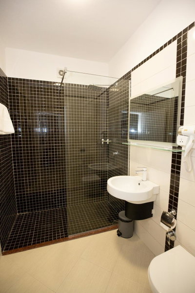 Frekel Hotel, Tirana, Albania