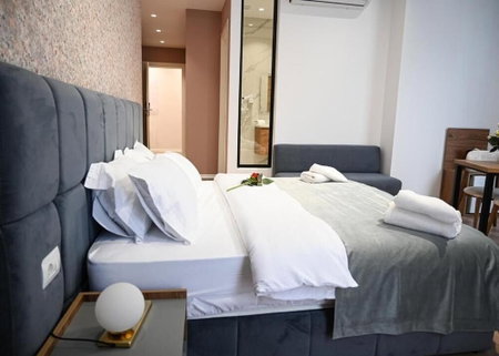 Hotel La Rosa, Kashar, Albania