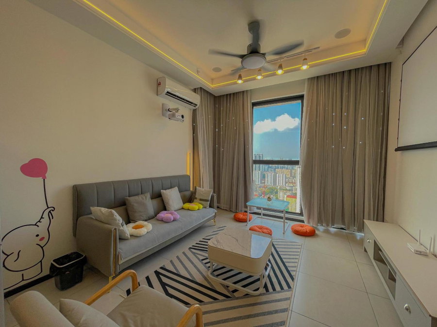 Urban Suites - Dolphin's Home, Jelutong, Malaysia