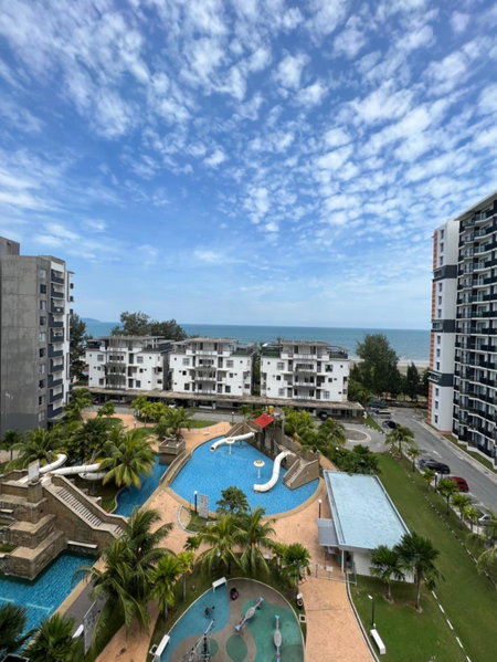 Swiss Garden Residence Pool Sea view Beach Resort LUXURY apartment & FaMiLy SUITE, Kuantan, Malaysia