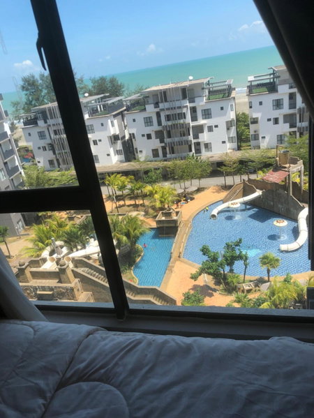 Swiss Garden Residence Pool Sea view Beach Resort LUXURY apartment & FaMiLy SUITE, Kuantan, Malaysia