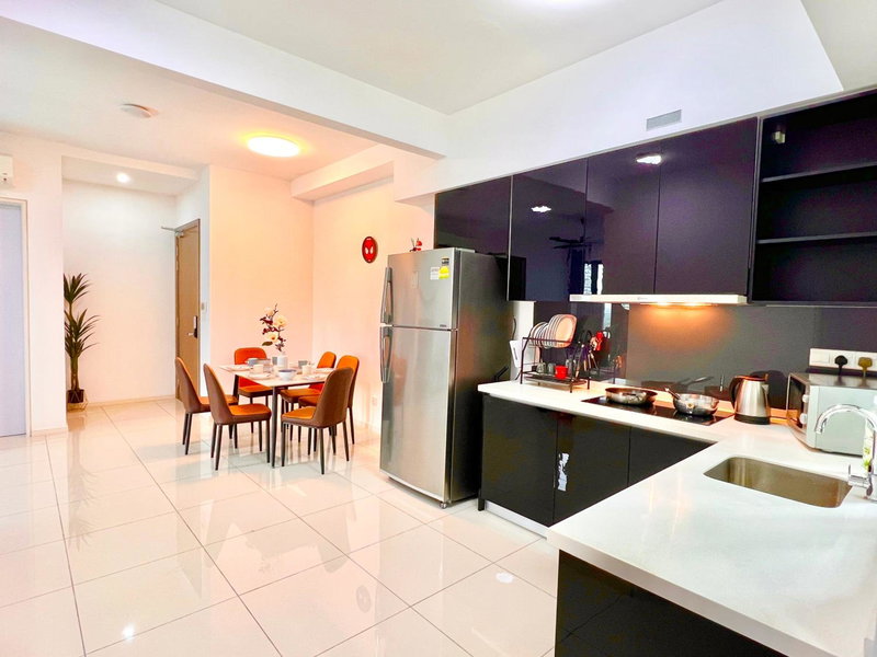 Legoland-Happy Wonder Suite,Elysia-8pax,100MBS, Nusajaya, Malaysia