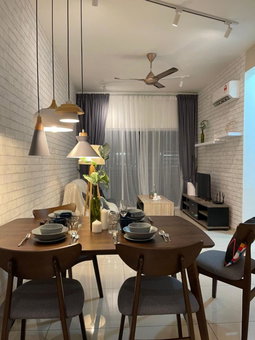 Ezhome Mesahill, Nilai, Malaysia
