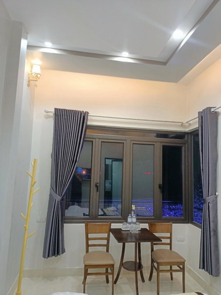 Nhà Nghỉ QUANG TRUNG, Dồng Văn, Vietnam