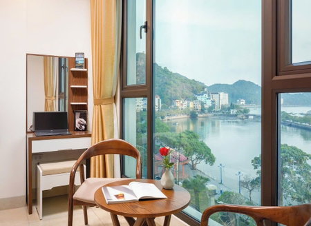 Tung Quang hotel, Hai Phong, Vietnam