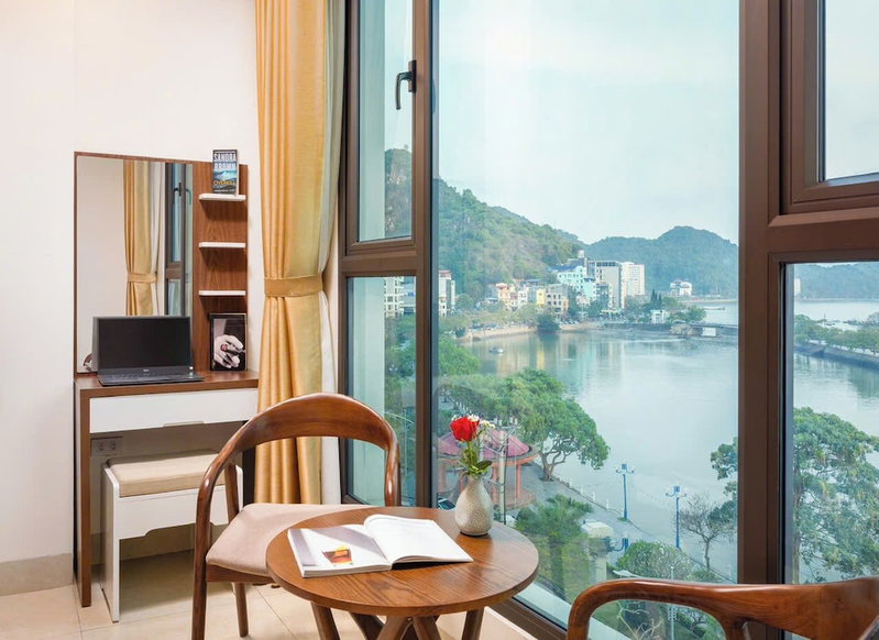 Tung Quang hotel, Hai Phong, Vietnam