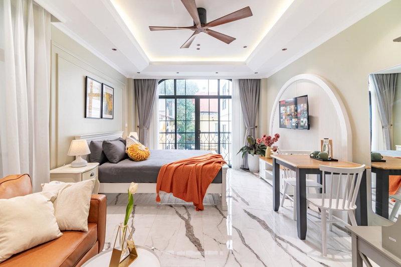 SaziHome Train Street Hanoi, Hanoi, Vietnam