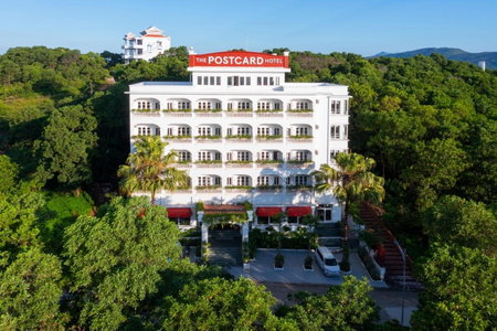 The Postcard Hotel, Ha Long, Vietnam