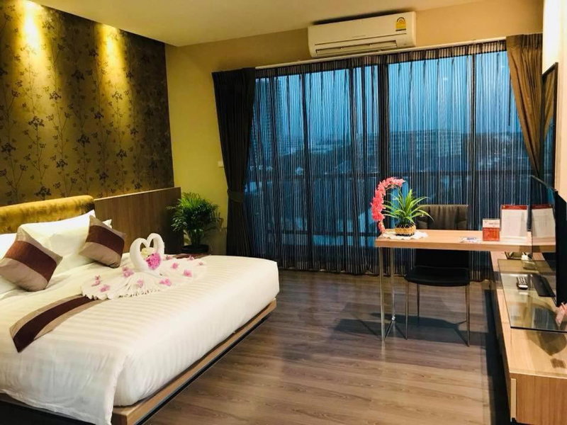 Tonaoi Grand Hotel, Hat Yai, Thailand