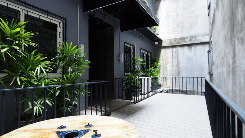 Sribumpen Plus, Bangkok, Thailand